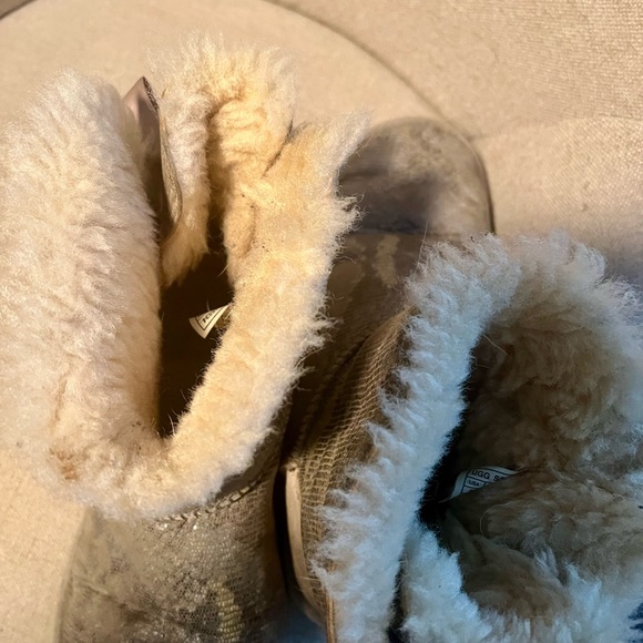 Snakeskin Uggs - Picture 2 of 5